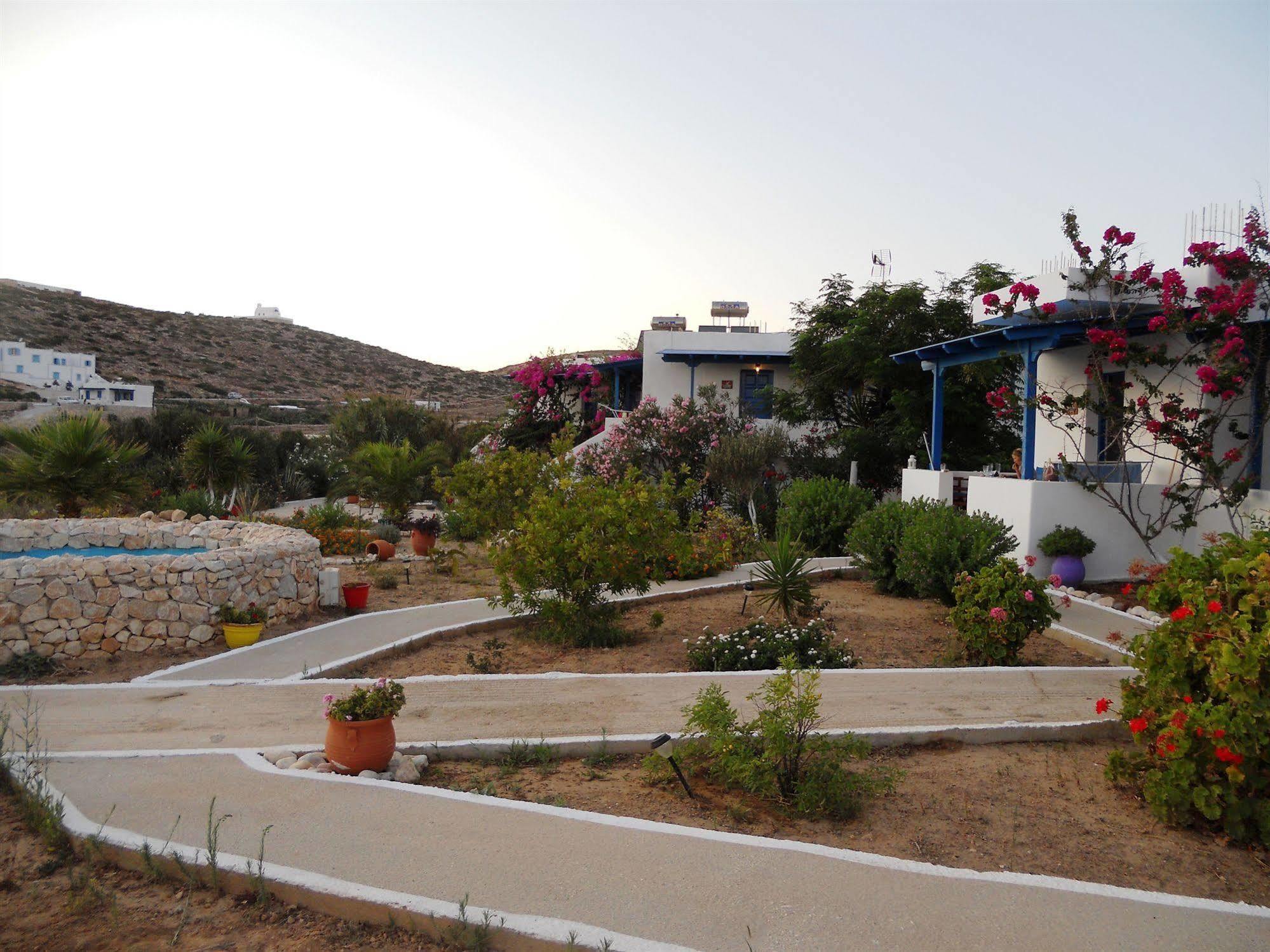 Firoa Studios Donoussa Luaran gambar